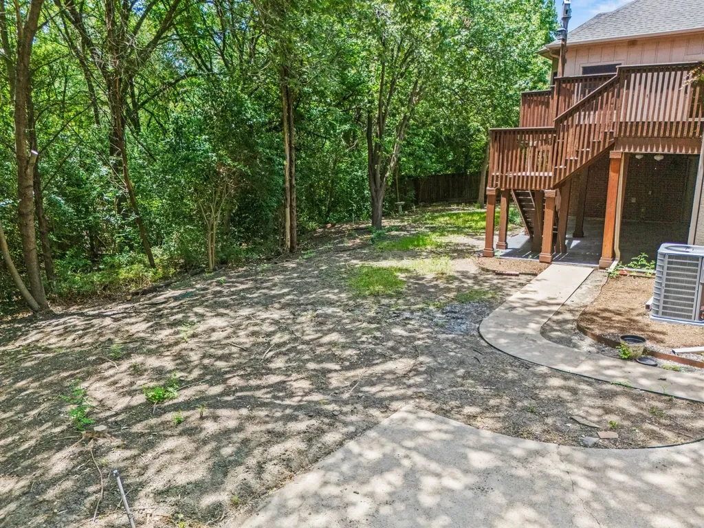 1207 Valley Trail Heath TX 75032