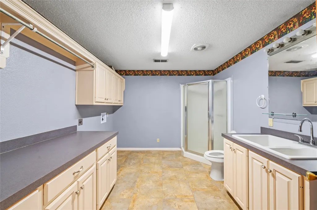 1104 W State Highway 154 Quitman TX 75783