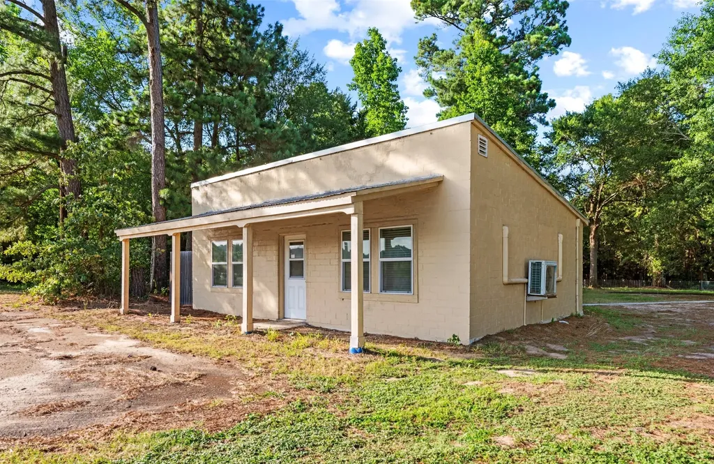 1104 W State Highway 154 Quitman TX 75783