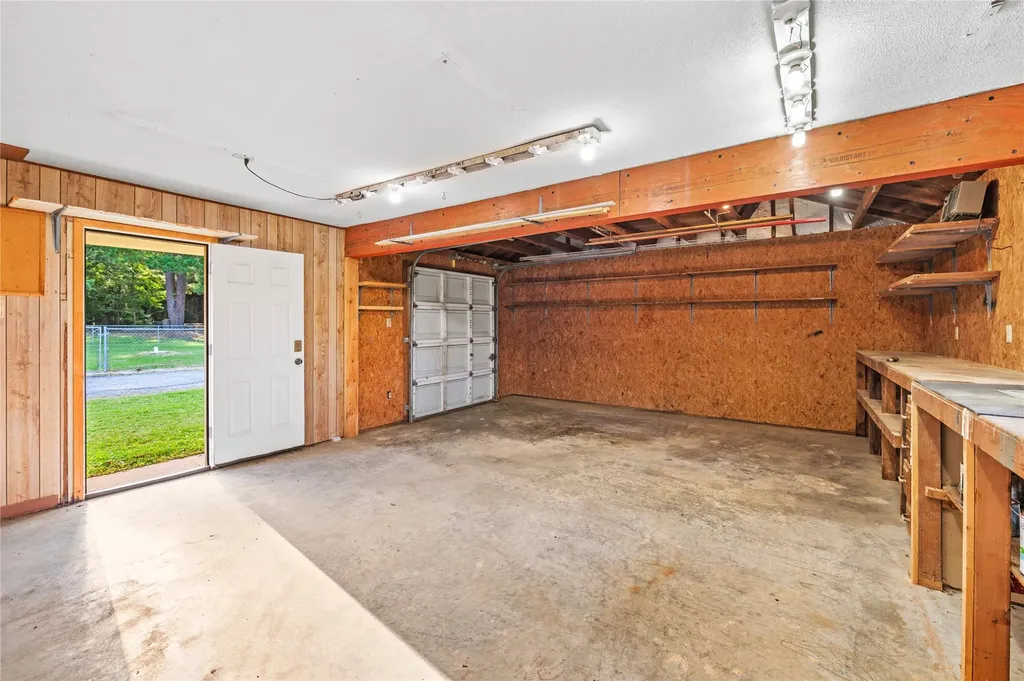 1104 W State Highway 154 Quitman TX 75783