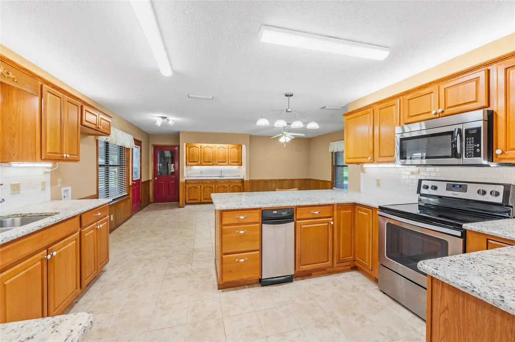 1104 W State Highway 154 Quitman TX 75783