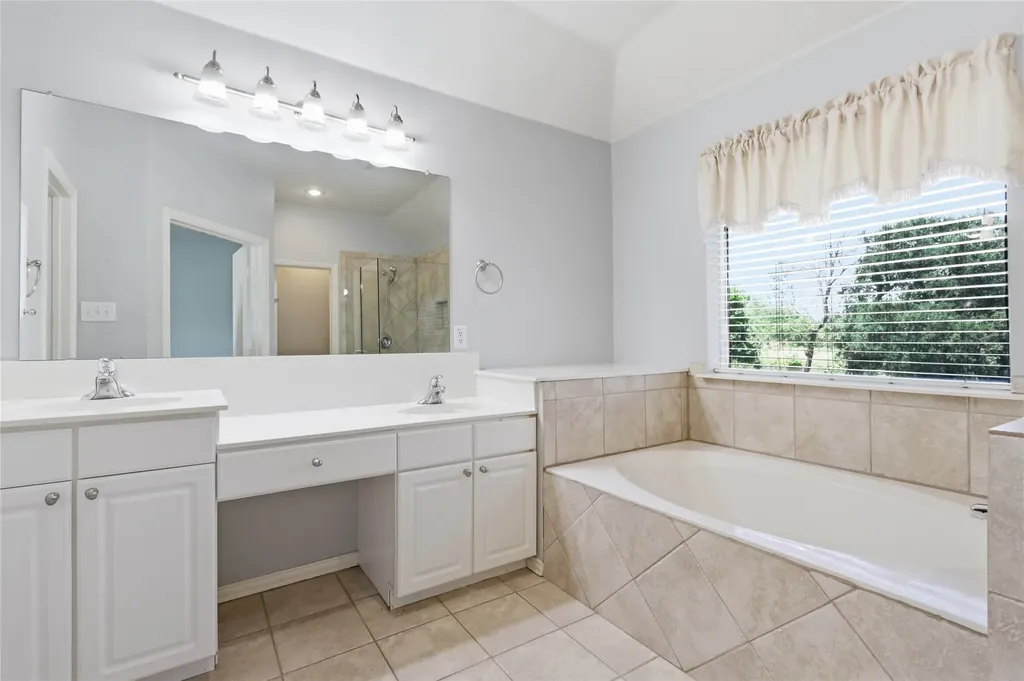 5913 Independence Court Rowlett TX 75089