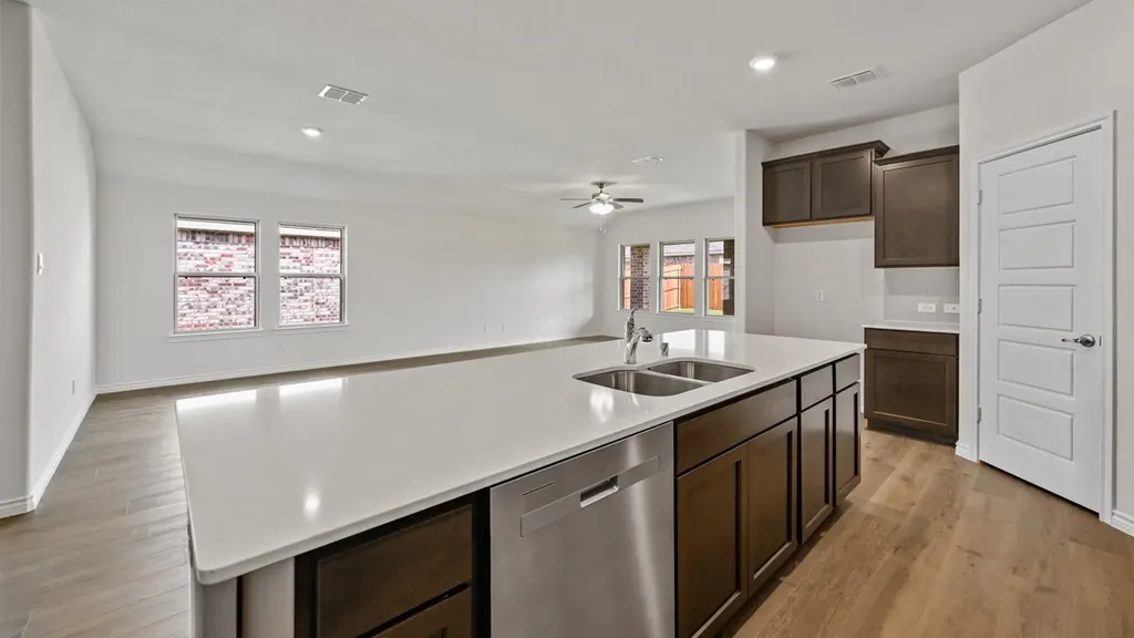 2016 Hearn Drive Royse City TX 75189