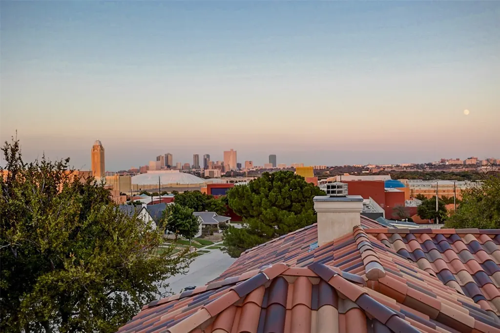 3637 Crestline Road Fort Worth TX 76107
