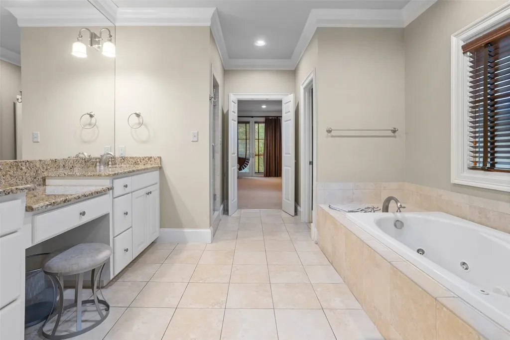 3637 Crestline Road Fort Worth TX 76107