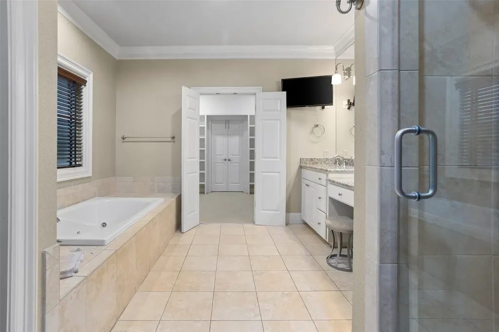 3637 Crestline Road Fort Worth TX 76107