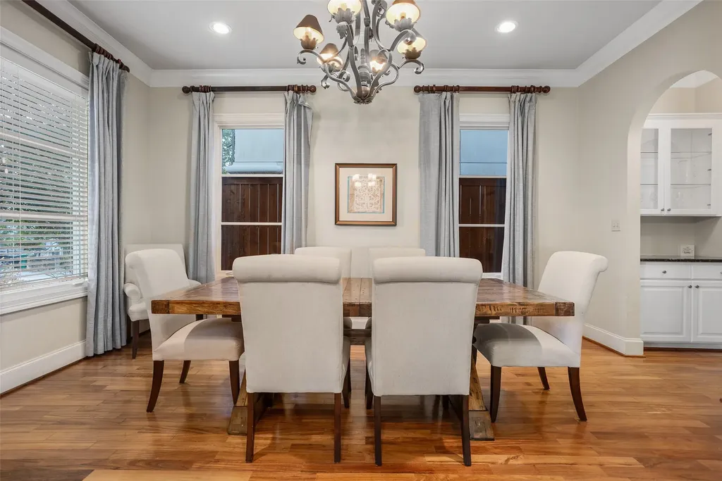 3637 Crestline Road Fort Worth TX 76107