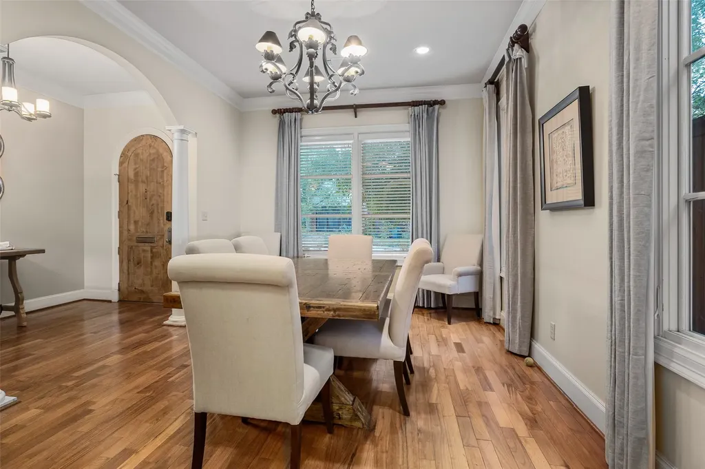 3637 Crestline Road Fort Worth TX 76107