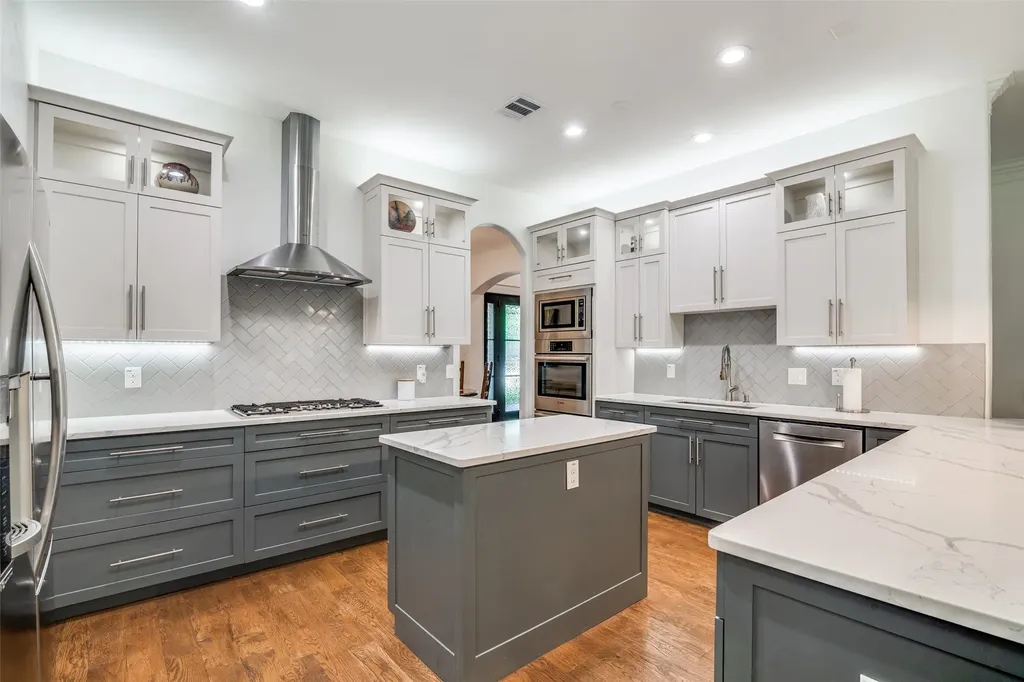 716 Ashley Place Murphy TX 75094