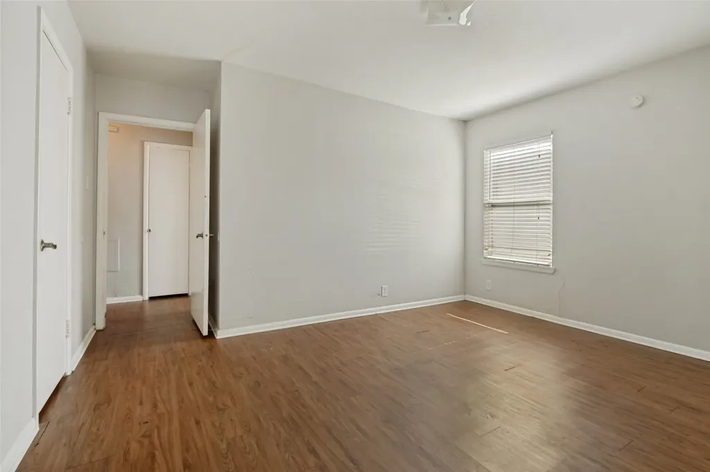 1413 Marydale Drive Arlington TX 76013