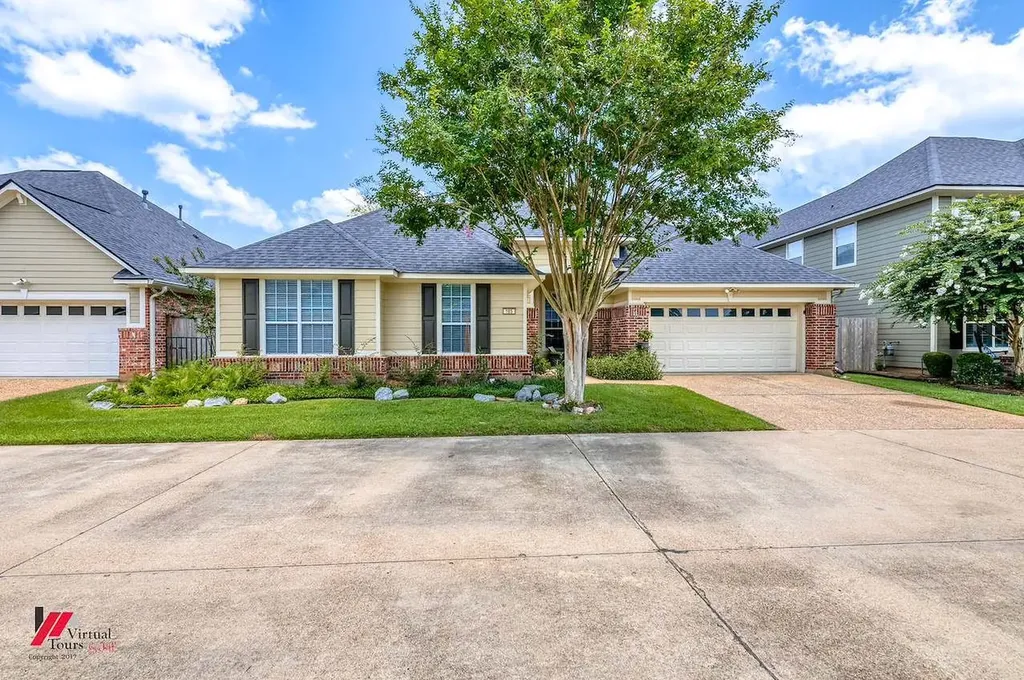 165 Grey Eagle Drive Shreveport LA 71115