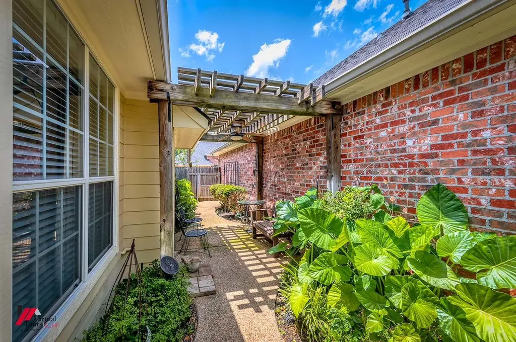 165 Grey Eagle Drive Shreveport LA 71115