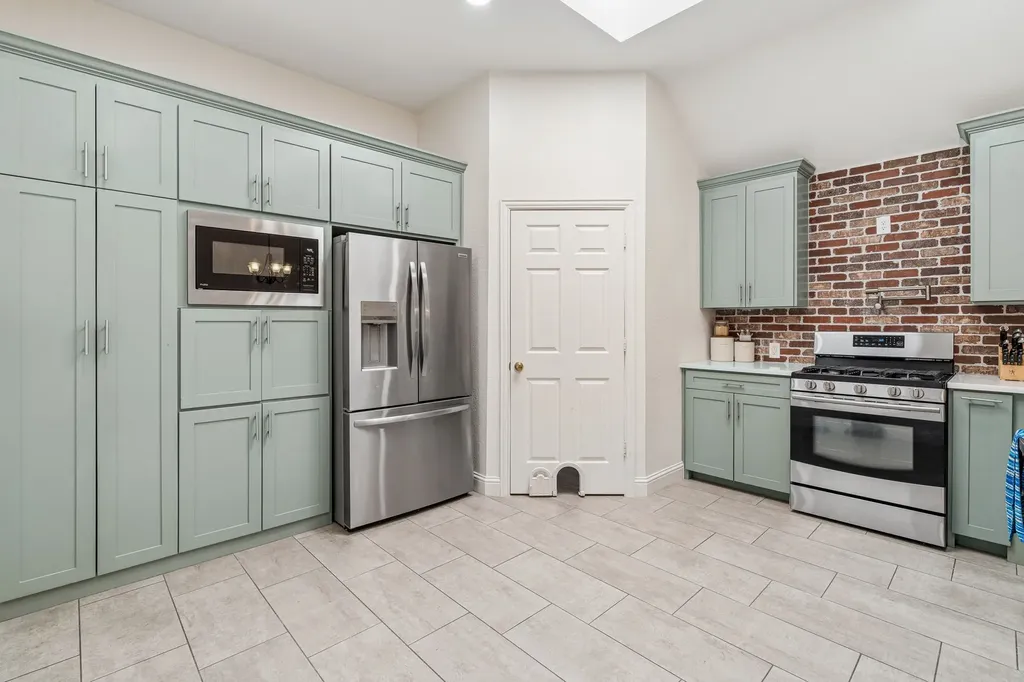 8008 Still Springs Drive Plano TX 75025