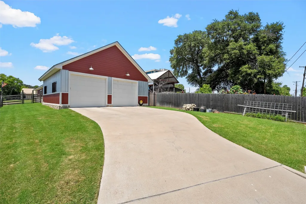 3226 Pine Avenue Waco TX 76708