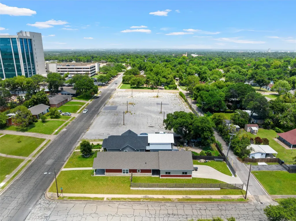 3226 Pine Avenue Waco TX 76708