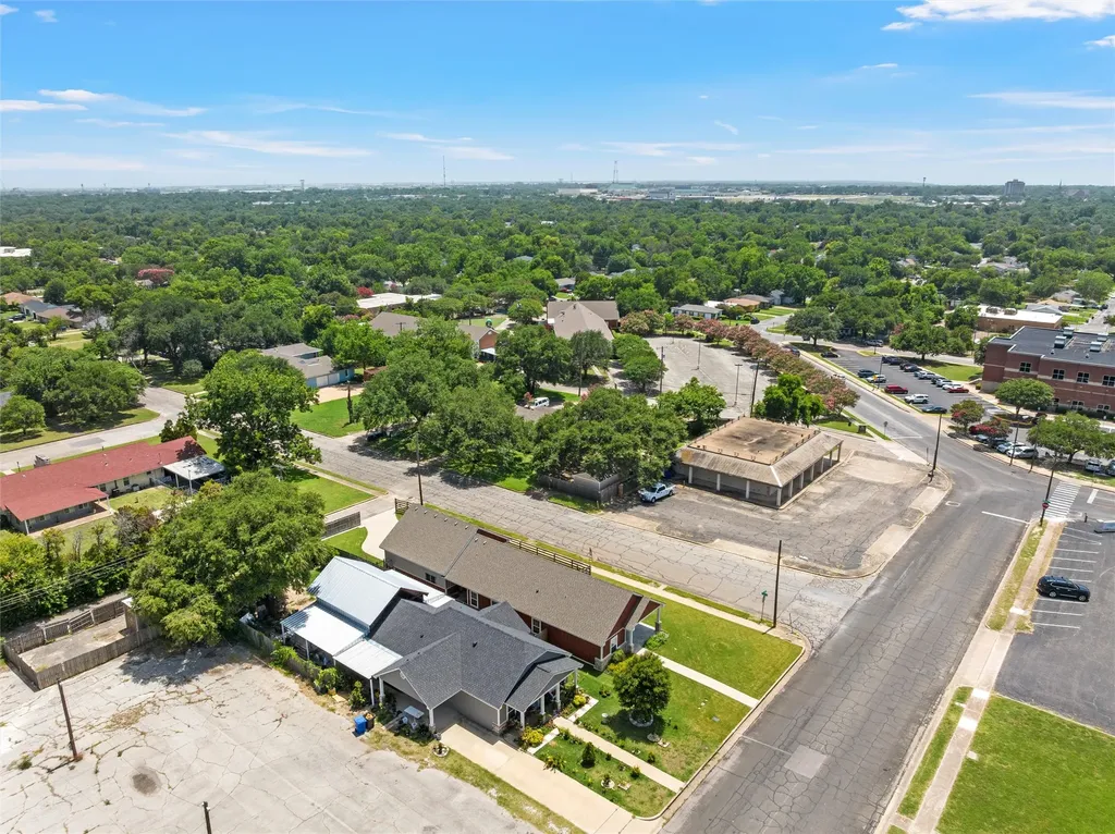 3226 Pine Avenue Waco TX 76708