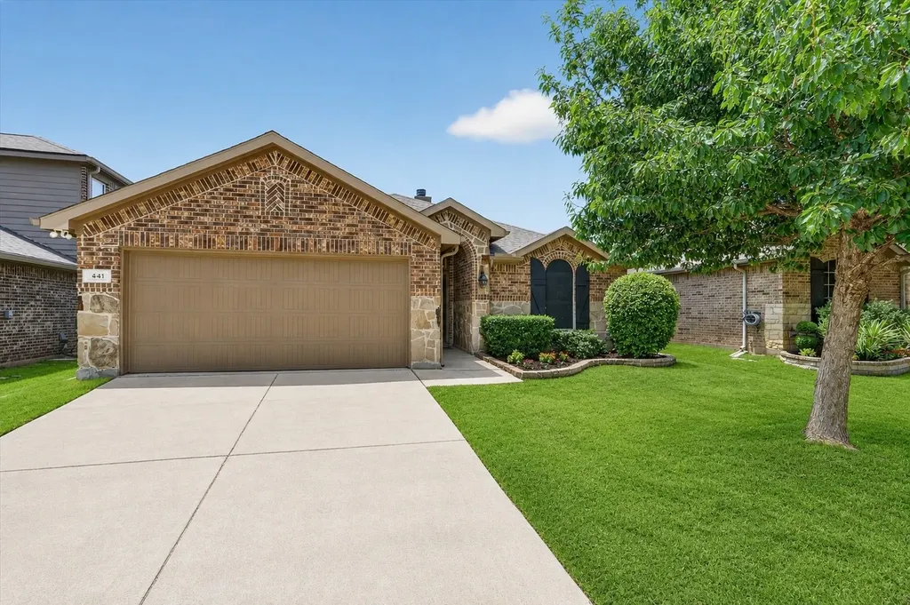 441 E Wishbone Lane Fort Worth TX 76052