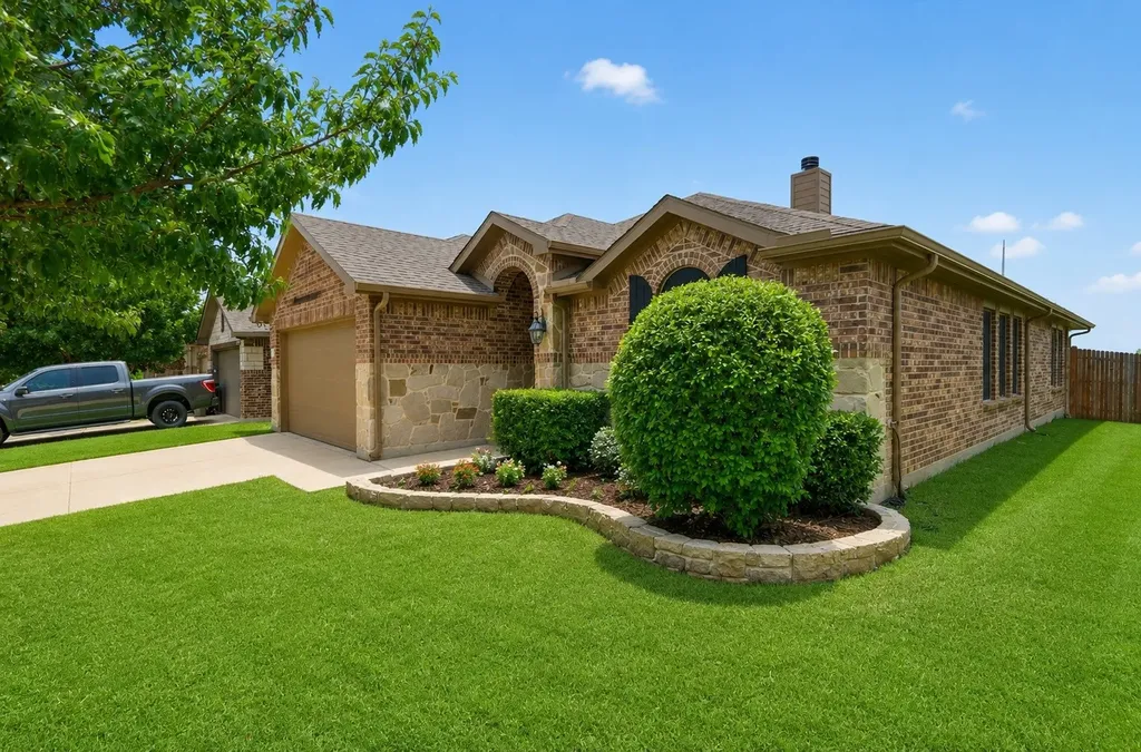 441 E Wishbone Lane Fort Worth TX 76052