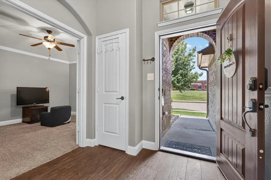 441 E Wishbone Lane Fort Worth TX 76052