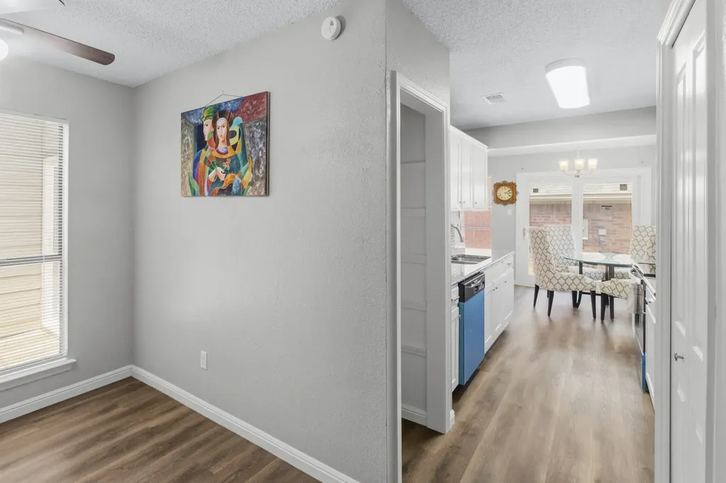 1803 Sherwood Place Carrollton TX 75006