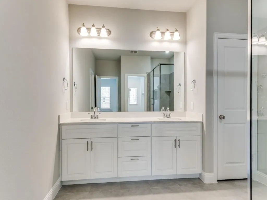 1560 Windermere Way Farmers Branch TX 75234