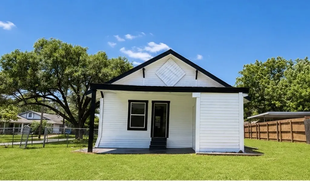 1212 Earl Street Commerce TX 75428
