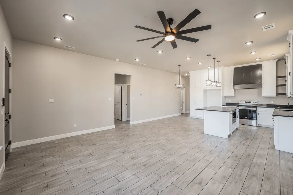 112 Stevens Street Bridgeport TX 76426