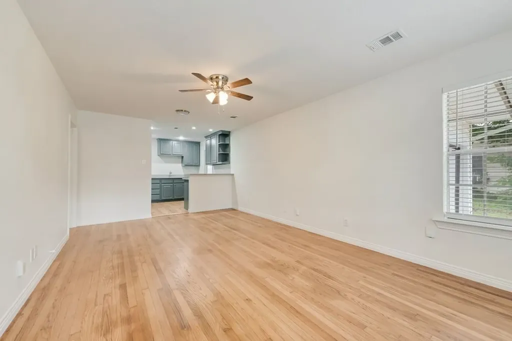 1223 Casa Vale Drive Dallas TX 75218