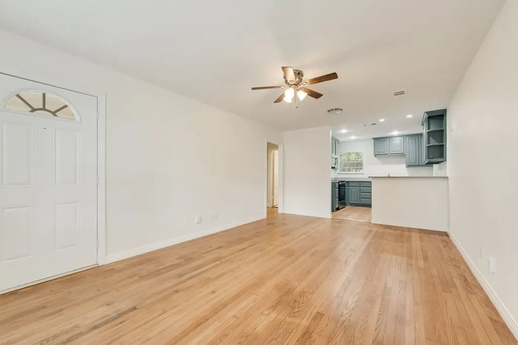 1223 Casa Vale Drive Dallas TX 75218