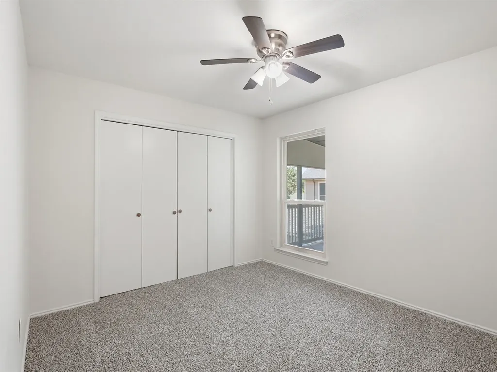 6205 Fernwood Drive Arlington TX 76001
