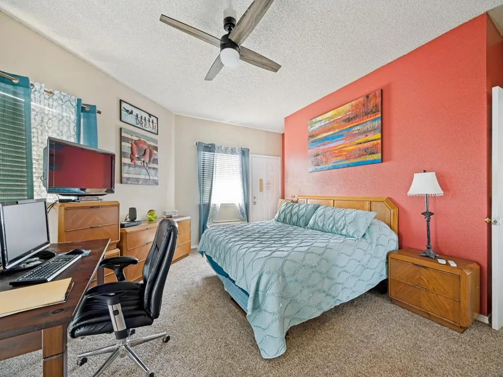 2164 Tanglewood Boulevard Pottsboro TX 75076