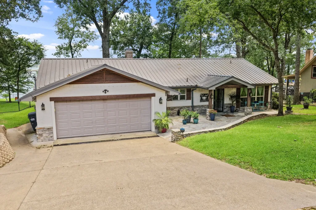387 County Road 2940 Pittsburg TX 75686