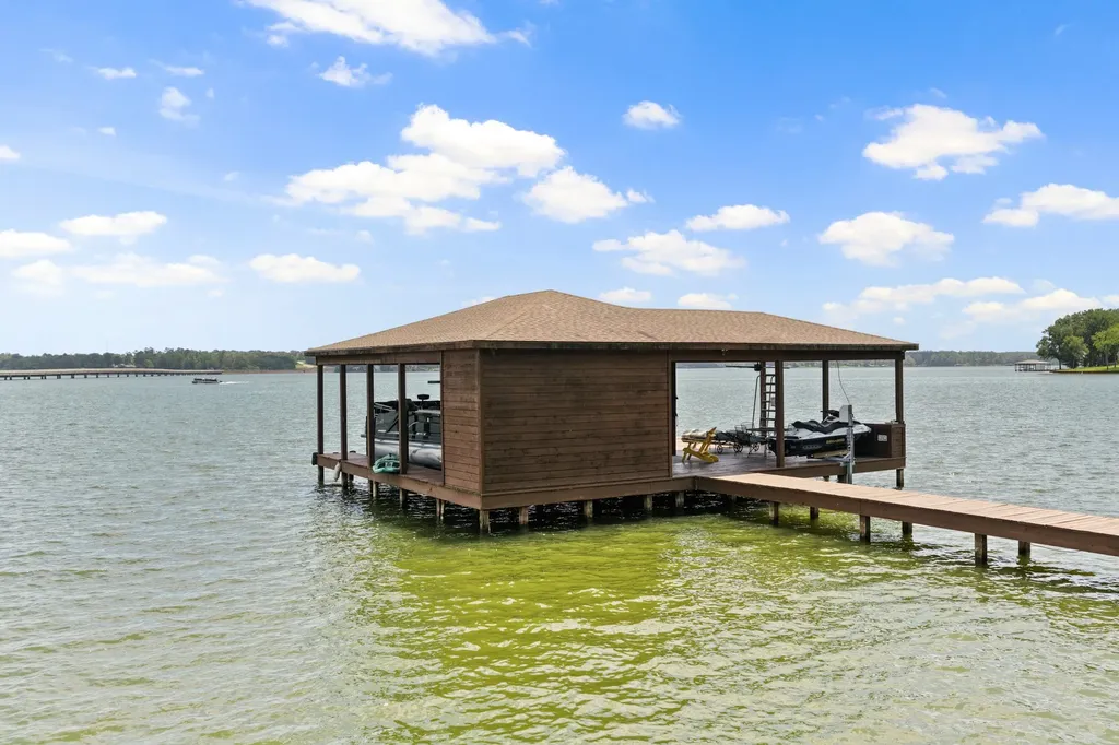387 County Road 2940 Pittsburg TX 75686