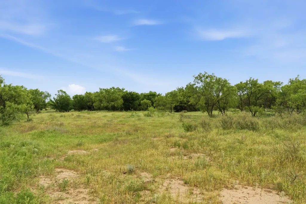 141+-AC Fm 880 Moran TX 76464