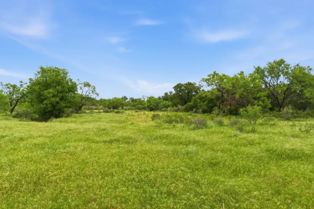 141+-AC Fm 880 Moran TX 76464