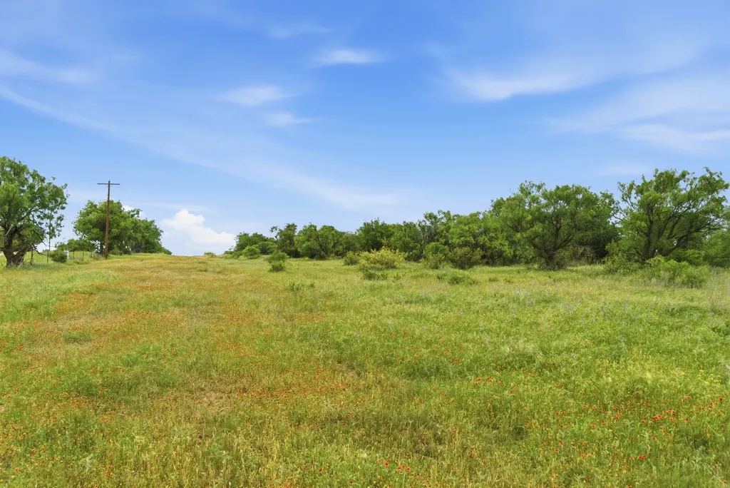 141+-AC Fm 880 Moran TX 76464