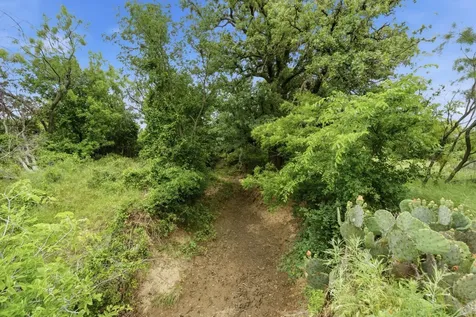 141+-AC Fm 880 Moran TX 76464