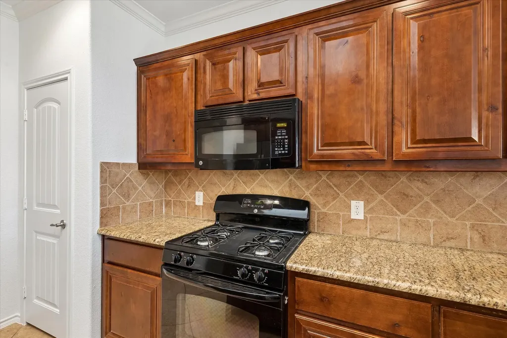 5109 Carnoustie Trail Arlington TX 76001