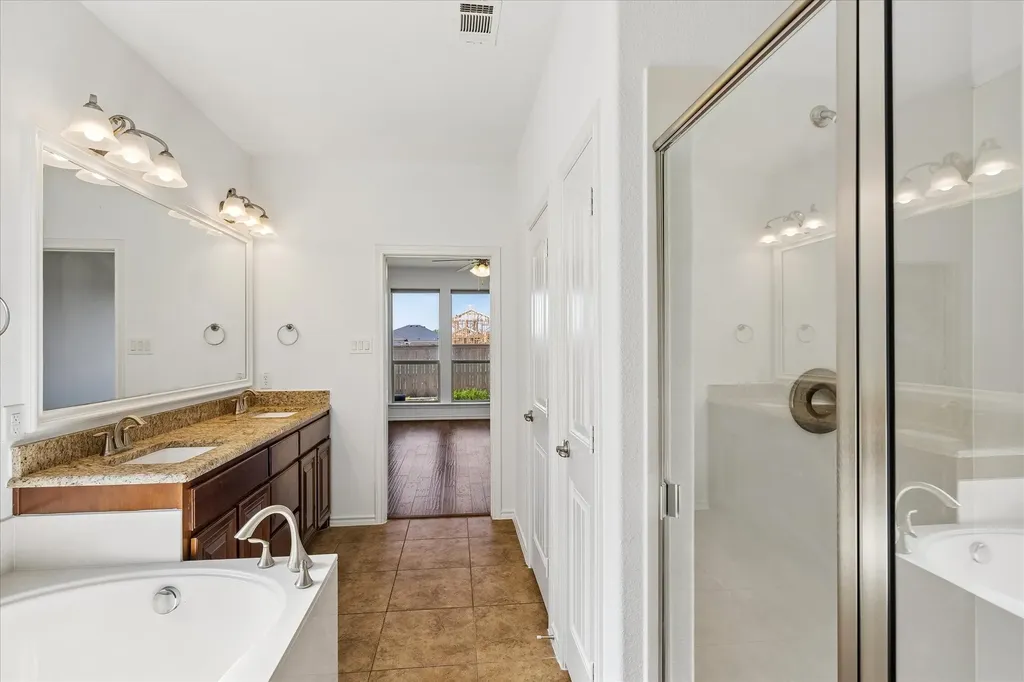 5109 Carnoustie Trail Arlington TX 76001