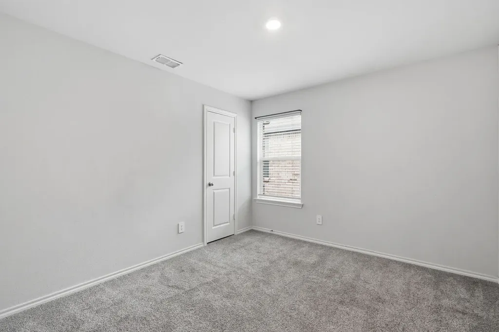 409 Beekeeper Drive Fort Worth TX 76131