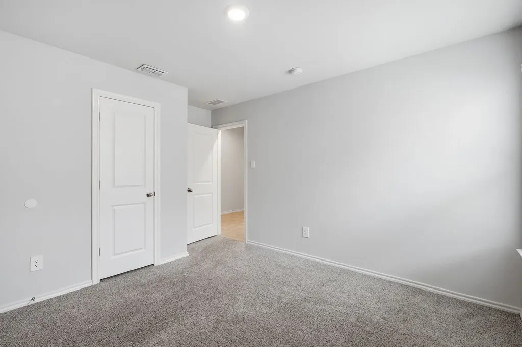 409 Beekeeper Drive Fort Worth TX 76131