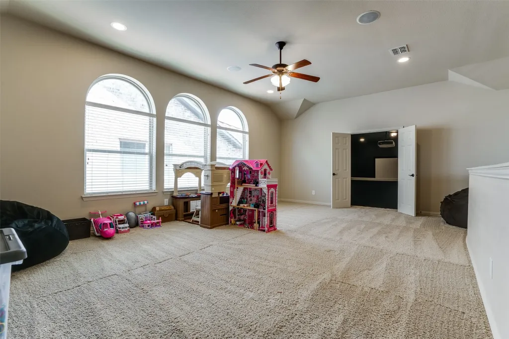 6961 Bella Vista Irving TX 75039
