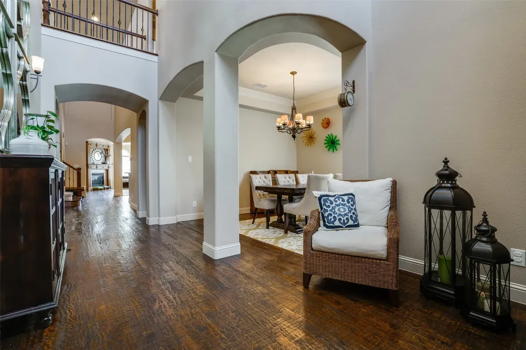 6961 Bella Vista Irving TX 75039