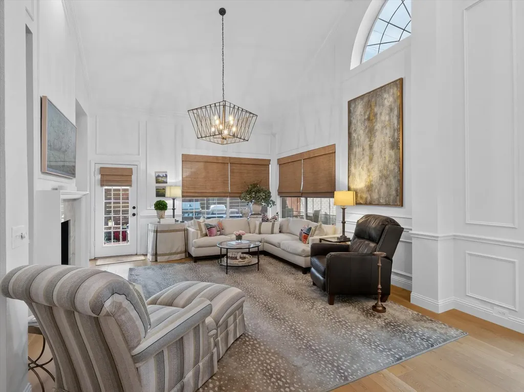 4003 Rive Lane Addison TX 75001