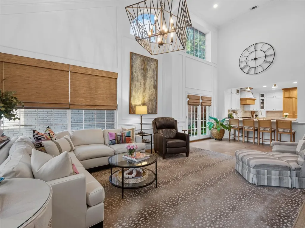4003 Rive Lane Addison TX 75001