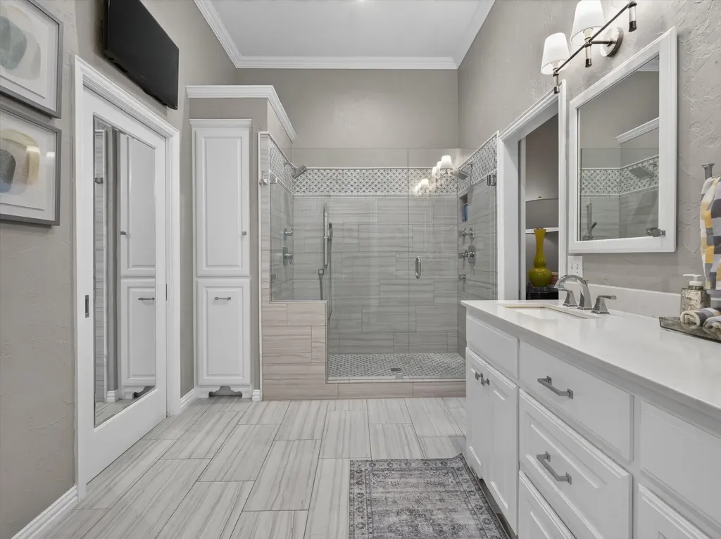4003 Rive Lane Addison TX 75001