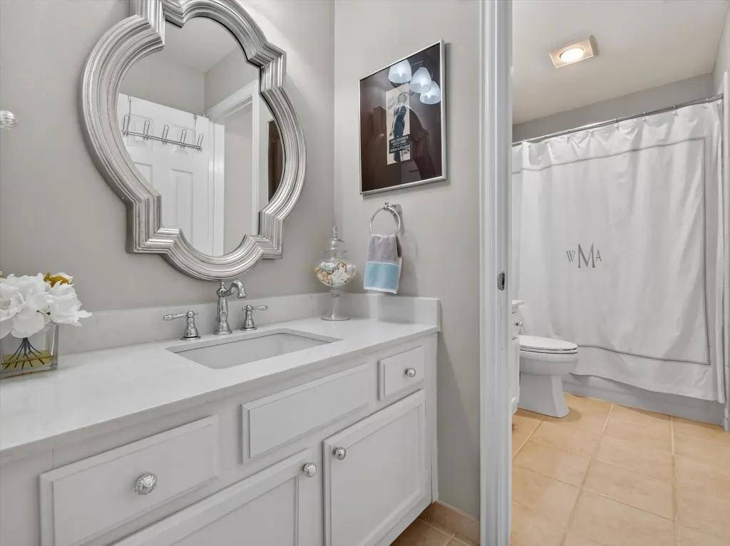 4003 Rive Lane Addison TX 75001