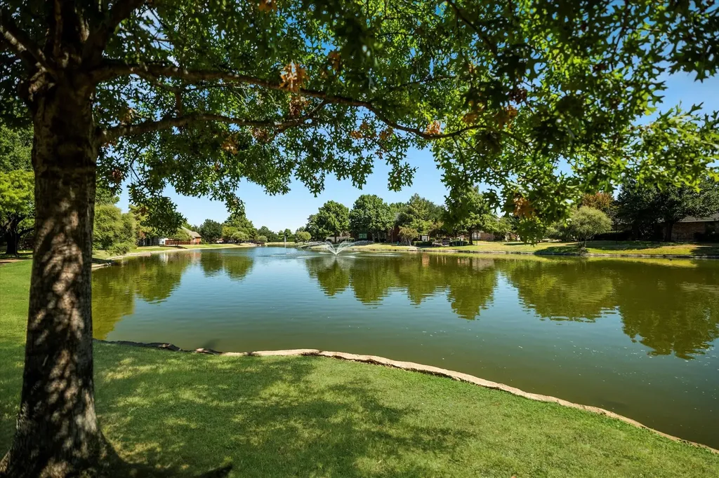 4003 Rive Lane Addison TX 75001