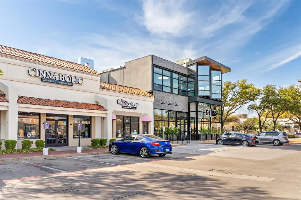 4003 Rive Lane Addison TX 75001