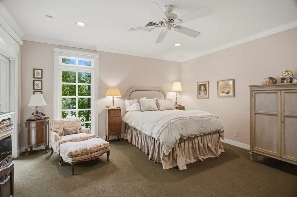 1111 Pebble Creek Road Fort Worth TX 76107
